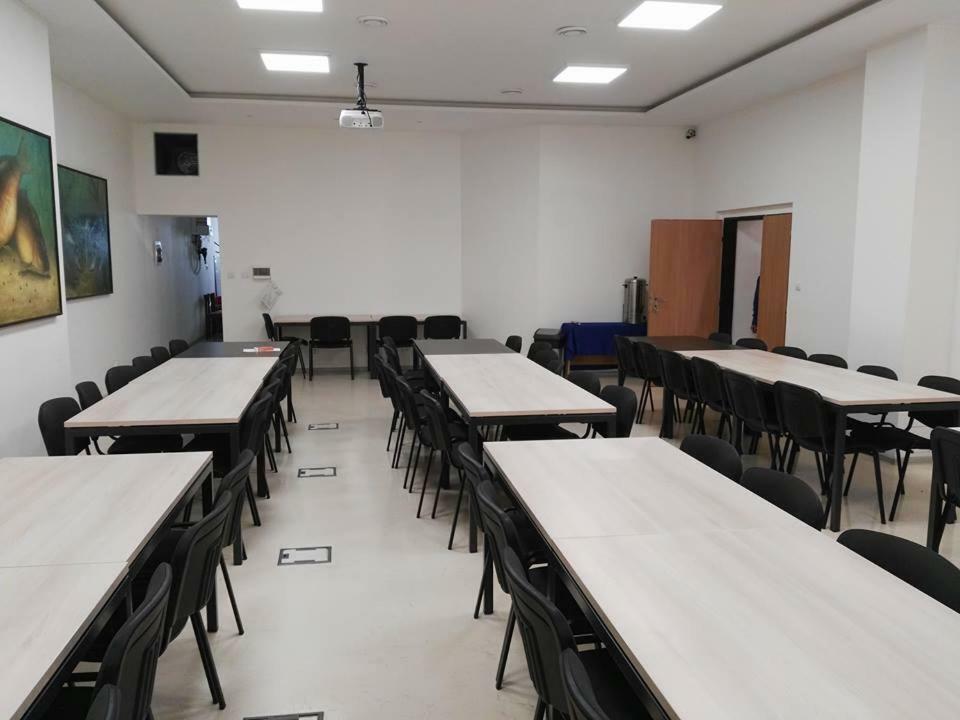 Hostel Vodna 1 코시체 외부 사진